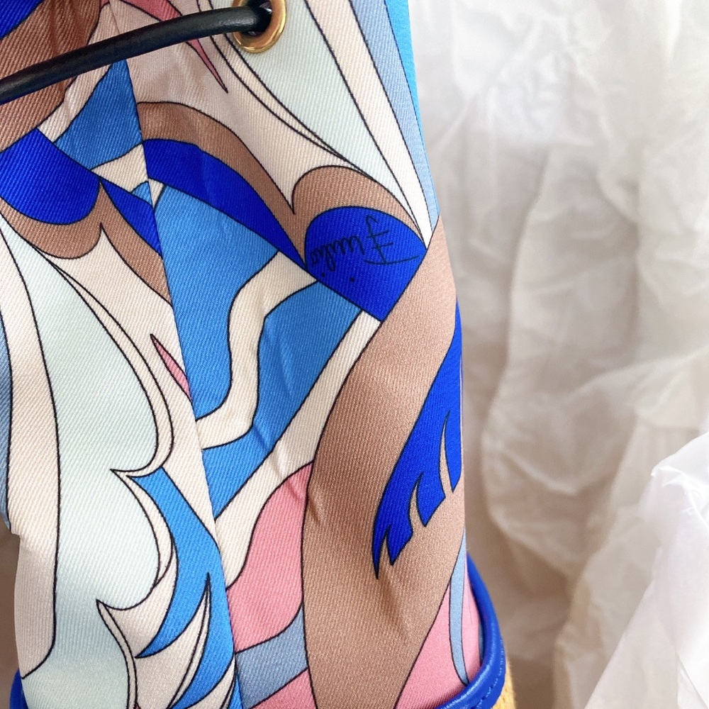 Emilio Pucci Blue Acapulco Print Bonita Bucket Bag - Picture 12 of 13
